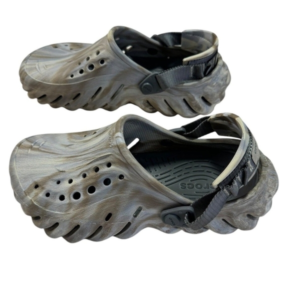 Crocs Marble Pattern Clogs - Picture 5 of 5